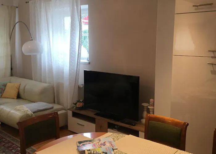 Haus Alpenrose اسخو ام شيمغاو